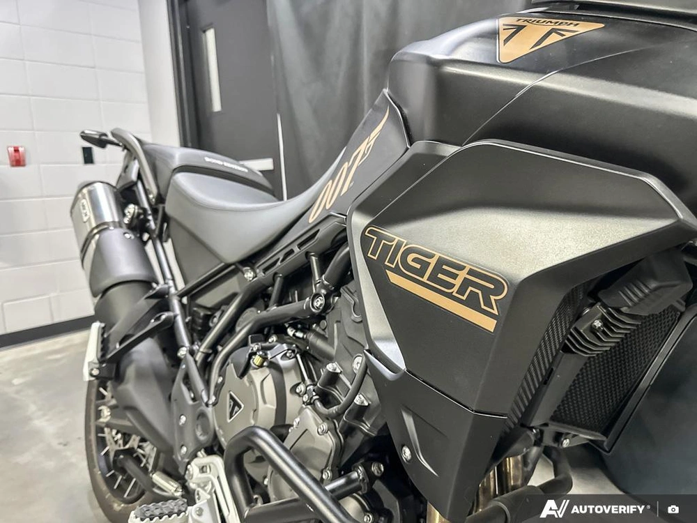2023 Triumph Tiger 900 007 Edt 007 Edition alt