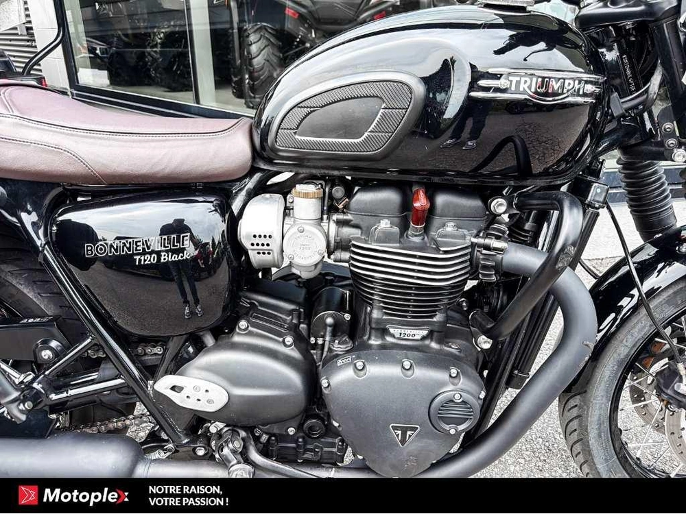 Triumph Boneville T120 Black 2023 alt