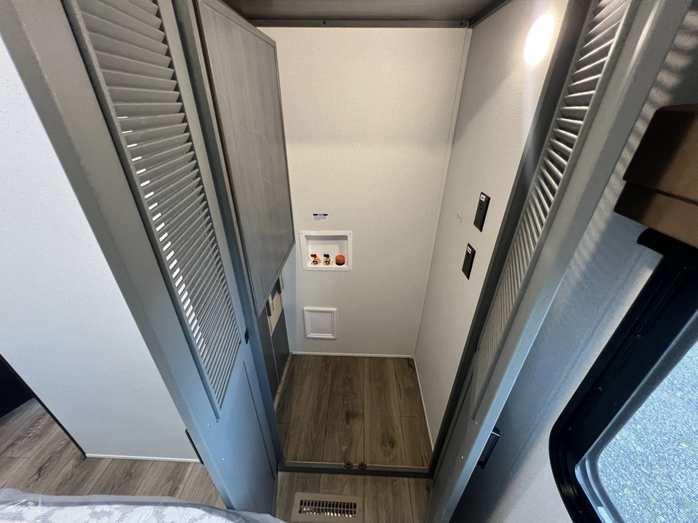 Palomino Puma 290rl 2027 alt