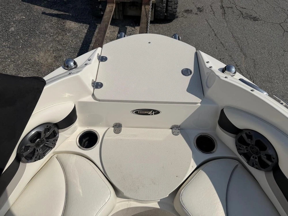 Stingray Boats 198 Lx 2013 alt