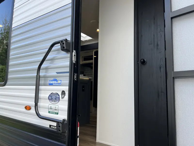2027 Palomino PUMA 290RL