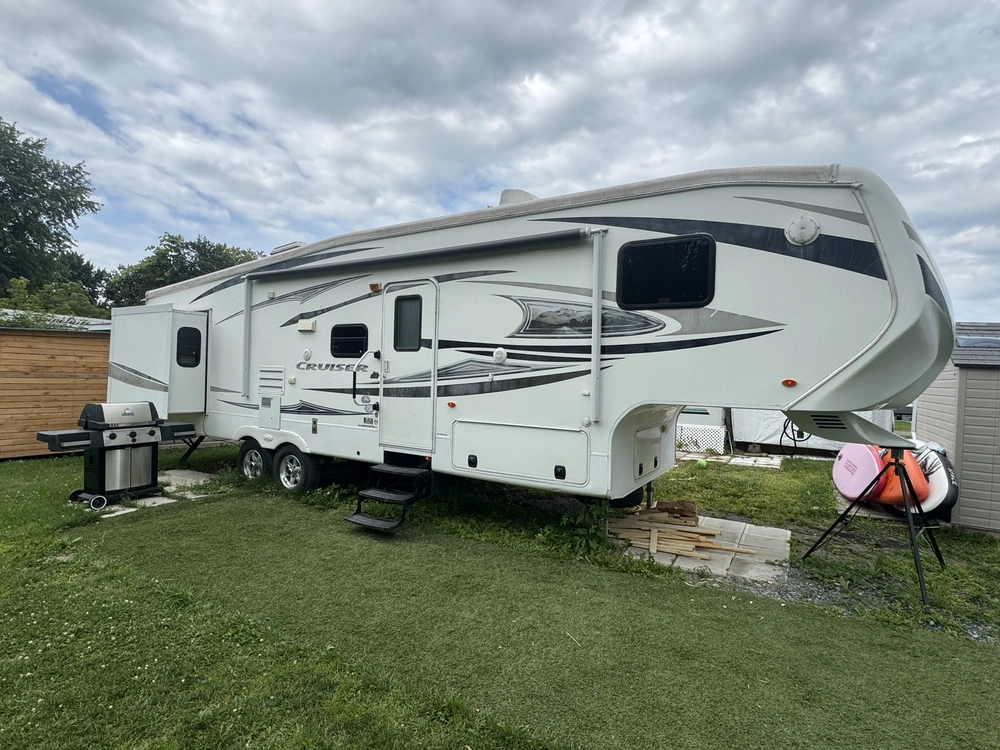 Cruiser Aire Cf 31 2012 alt