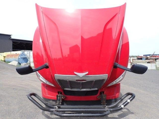 Peterbilt 579 2024
