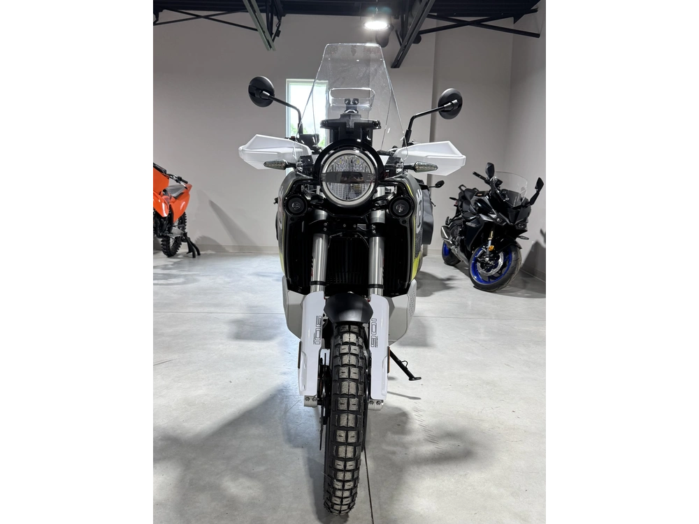 Husqvarna Norden 901 Expeditio 2025 alt