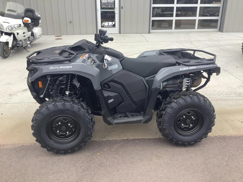 2026 Can-am Outlander Dps700 alt