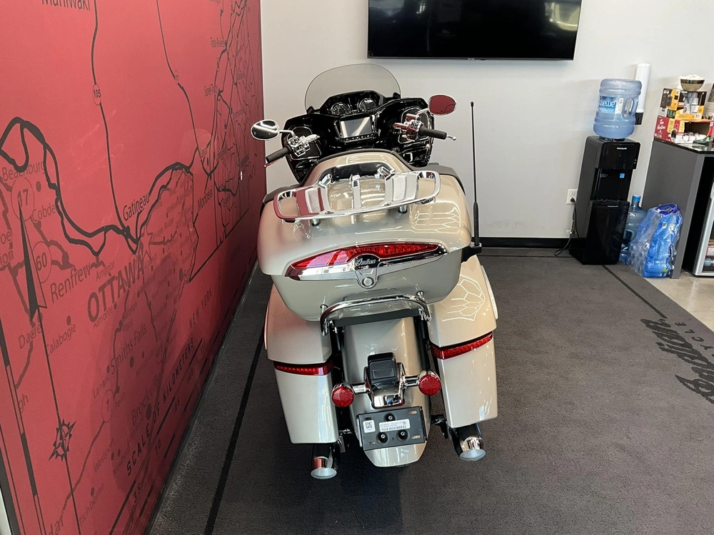 Indian Motorcycle Pursuit Limited + 112 + Ensemble Powerband Audio 2026 alt