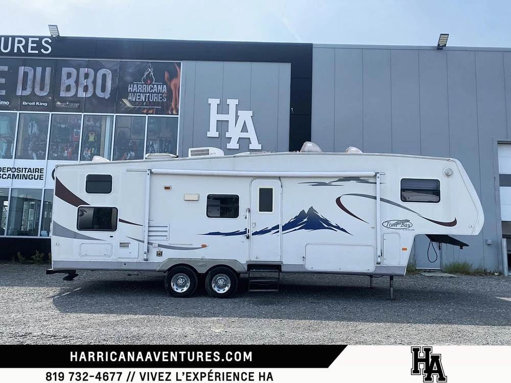 R-vision Trail Bay 3528bh 2008 alt