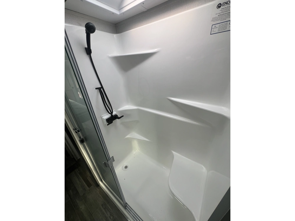 2022 Keystone Rv Alpine 3910rk alt
