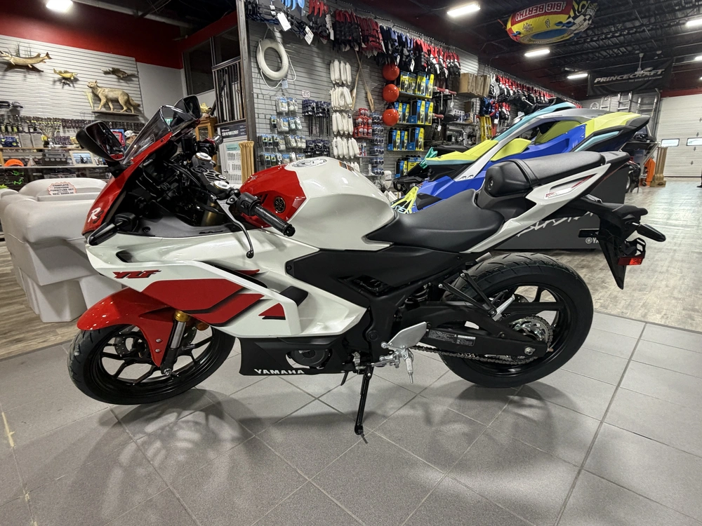 2026 Yamaha Yfz-r3 Abs 70th Anniversary alt