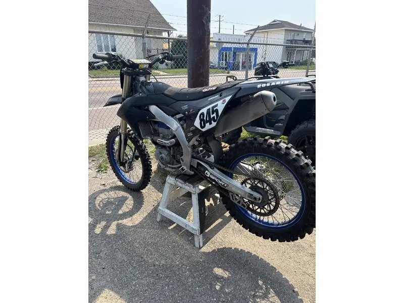 Yamaha YZ450F 2024