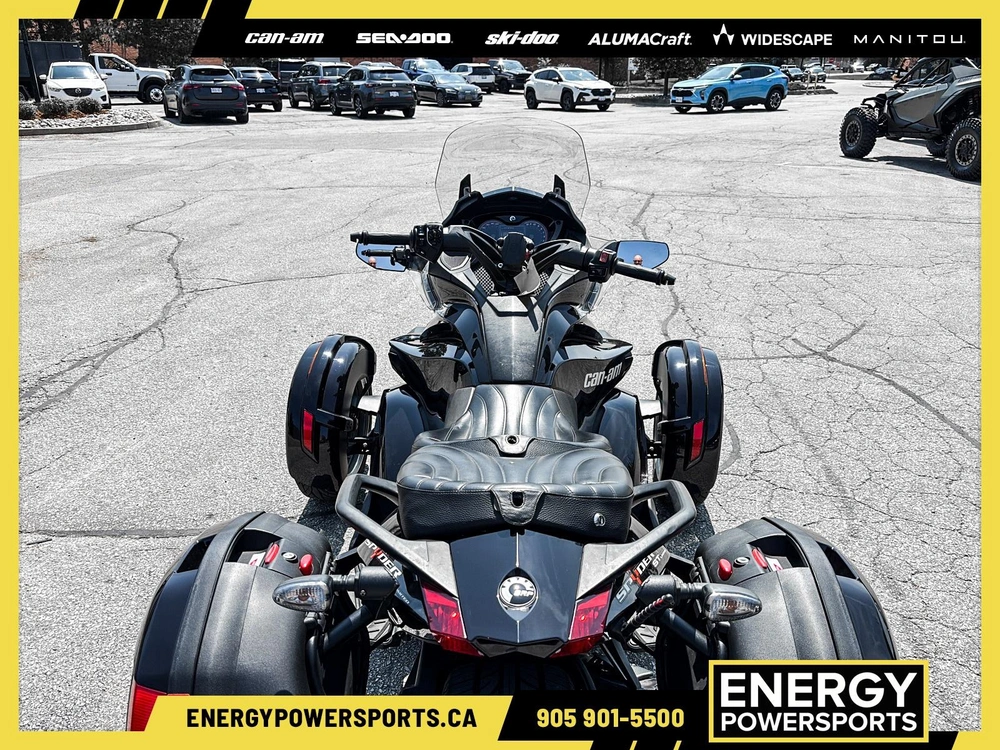 2013 Can-am Spyder St Limited alt