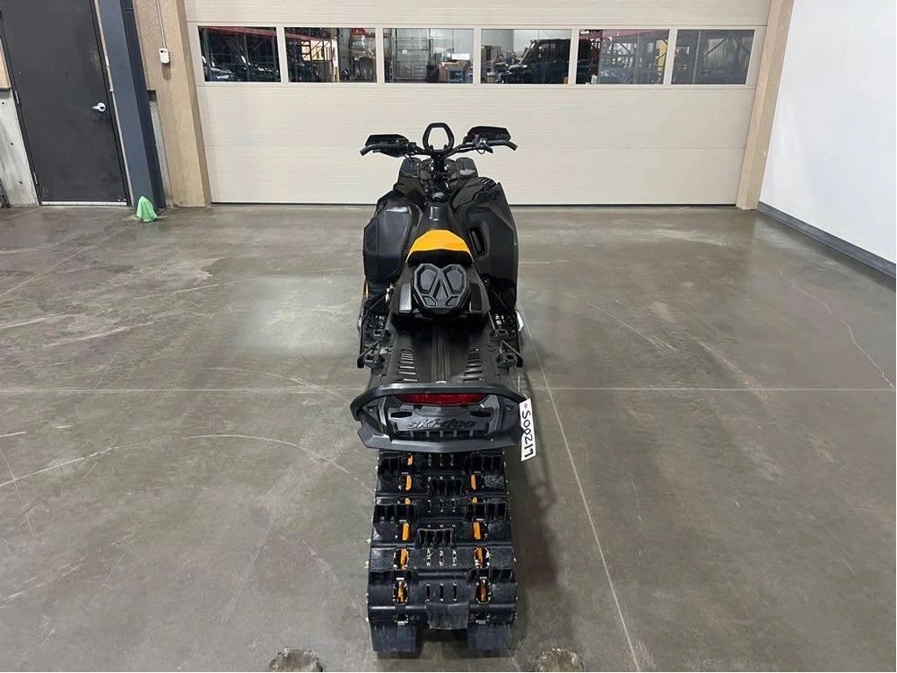 2024 Ski-doo Summit X W/ Expert Package 165 850 Turbo alt