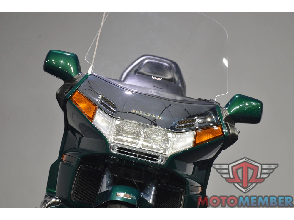 1997 Honda Gold Wing Aspendcade alt