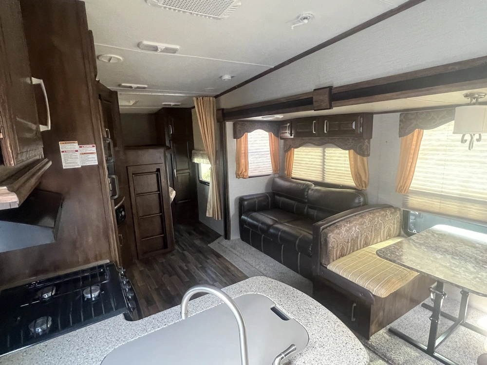 2015 Keystone Rv Cougar 28rdb alt