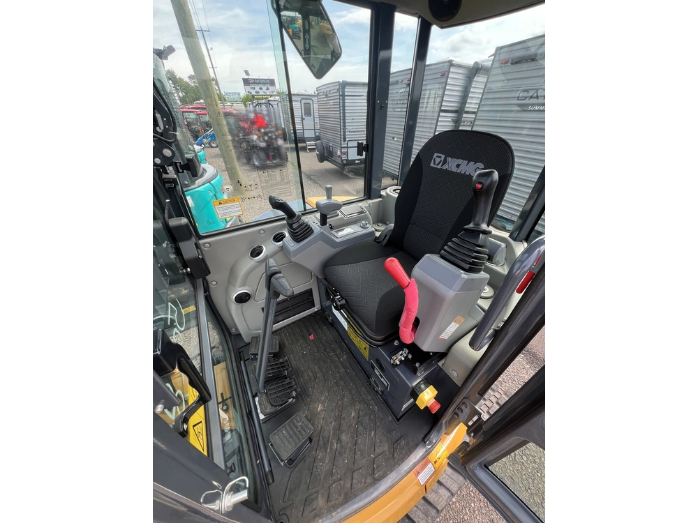 2026 Xcmg Xe35u Cab alt
