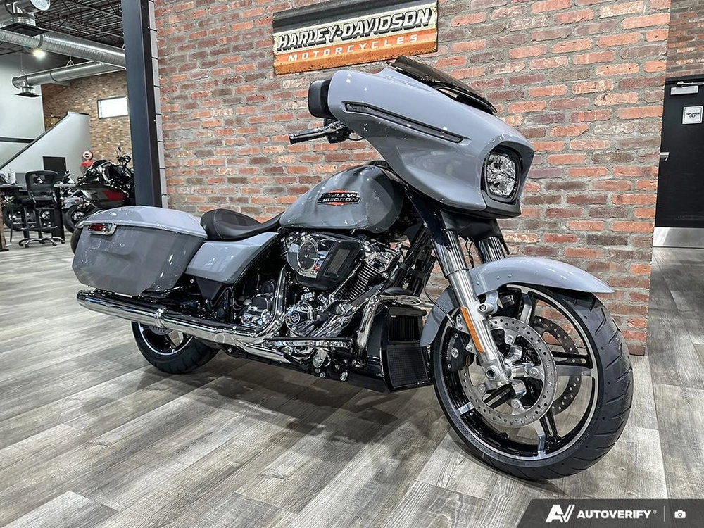 2026 Harley-davidson Street Glide alt
