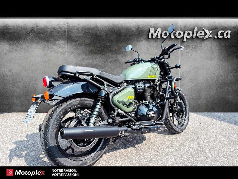 2026 Royal Enfield Shotgun 650 alt