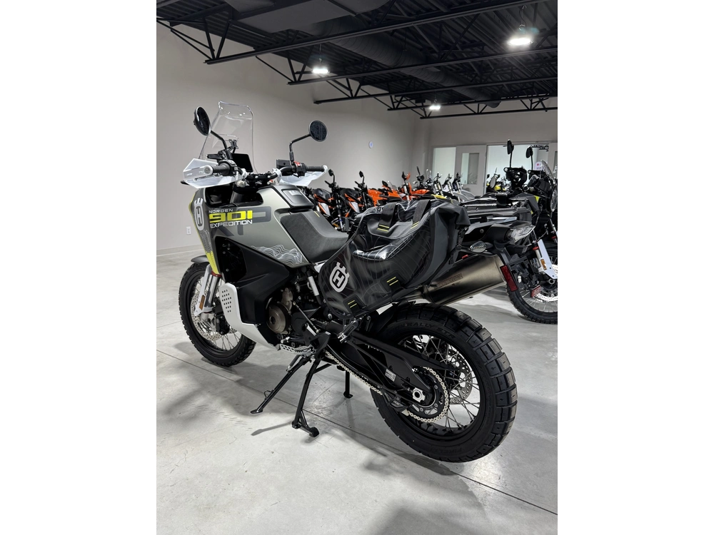 Husqvarna Norden 901 Expeditio 2025 alt
