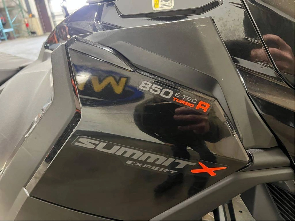 2024 Ski-doo Summit X W/ Expert Package 165 850 Turbo alt