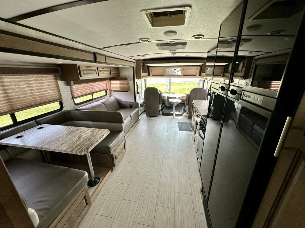 2019 Forest River Fr3 30ds alt
