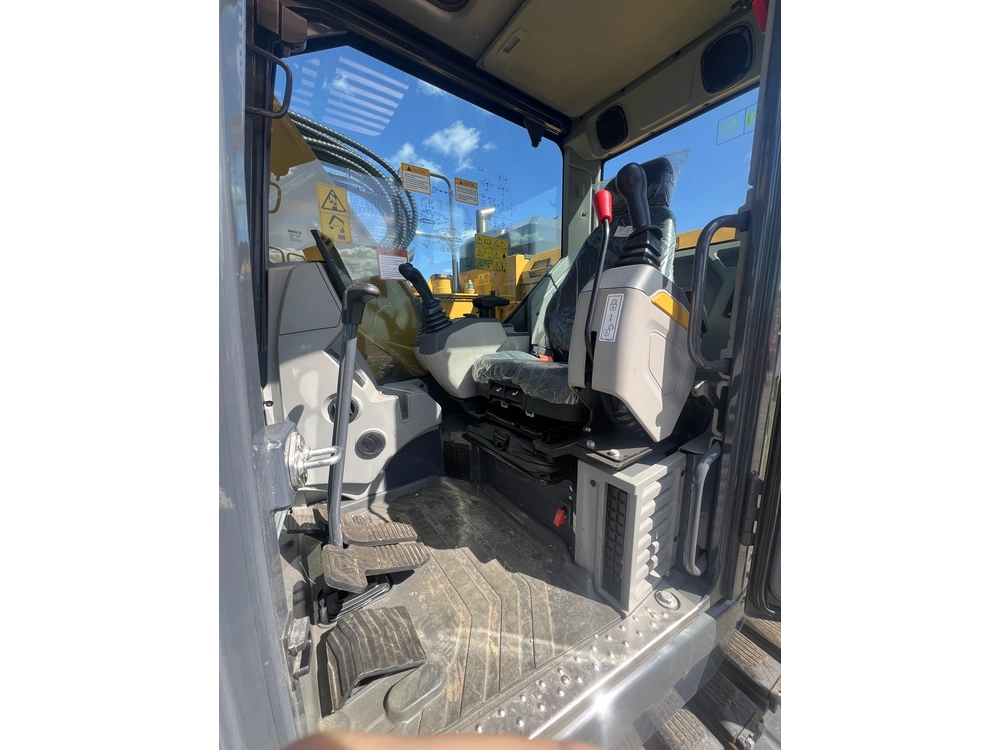 2026 Xcmg Xe155ucr Cab alt