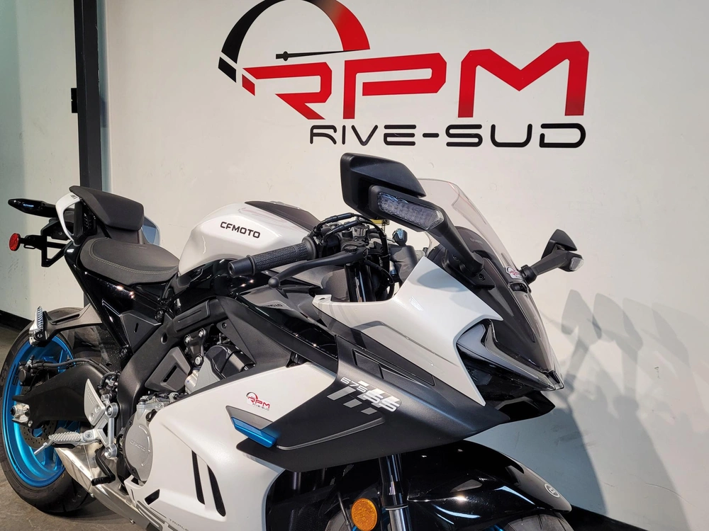 2026 Cfmoto 675 Ss alt