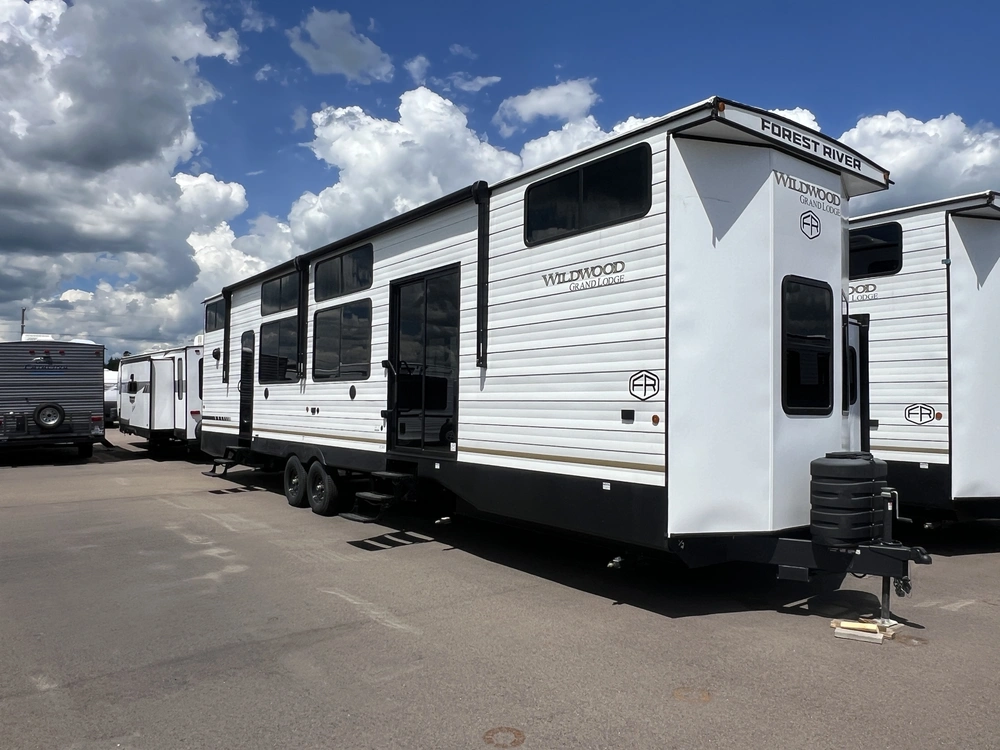 2026 Forest River Wildwood 42ice alt