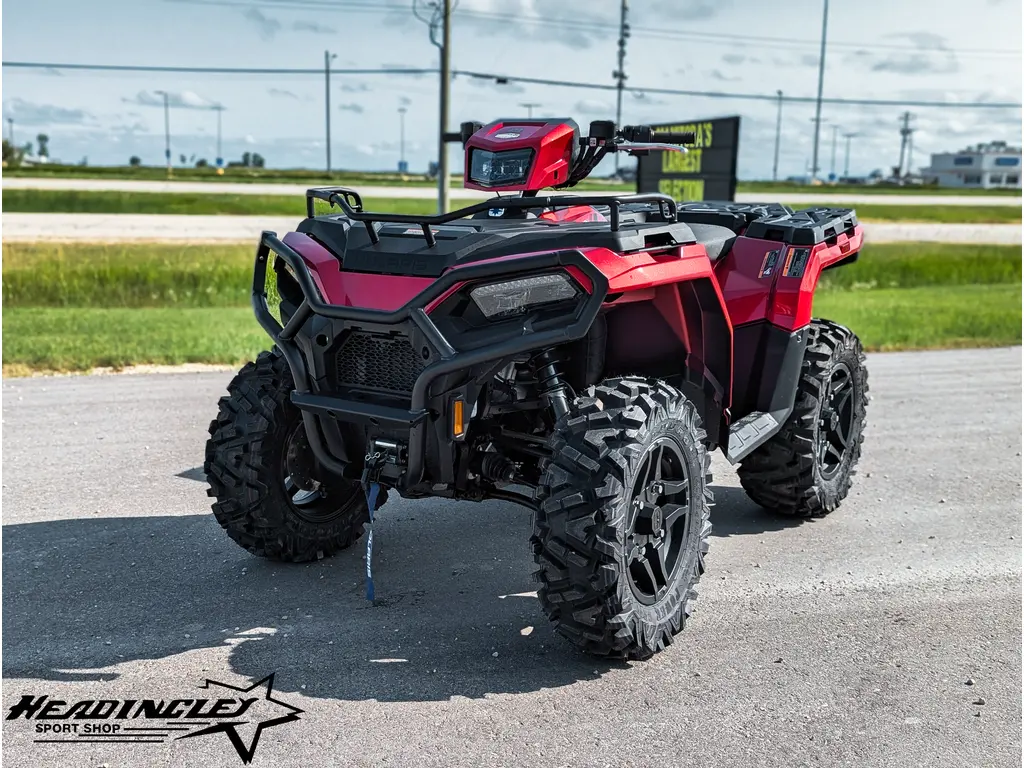 2026 Polaris Sportsman 570 Trail // Sunset Red 
