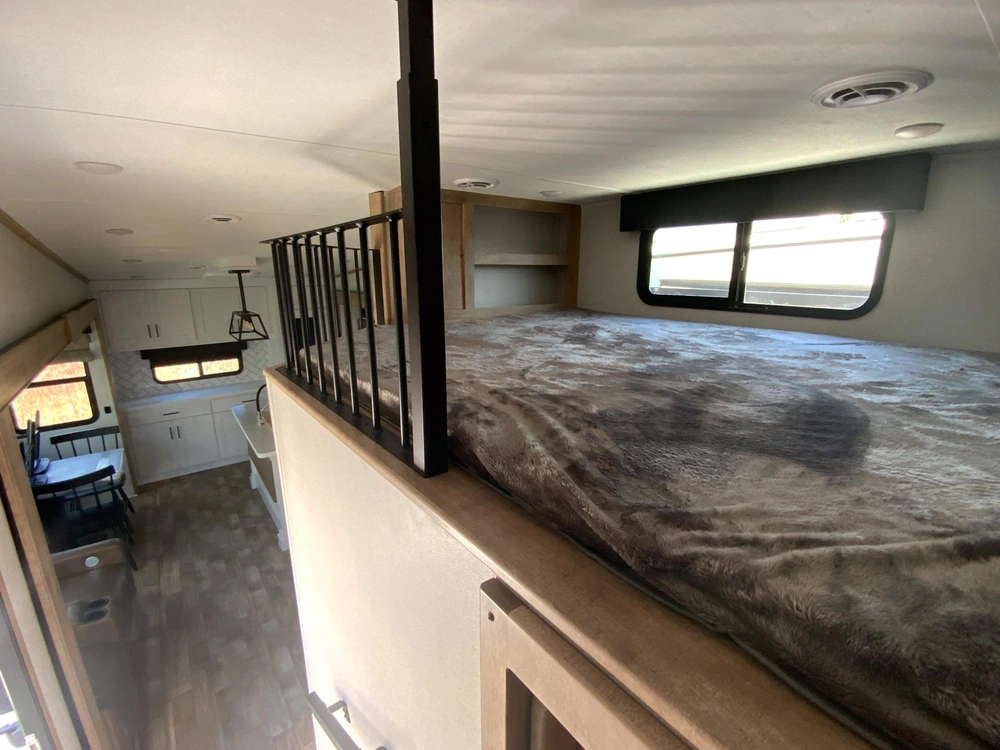 2023 Keystone Rv Arcadia 3350 Mb alt
