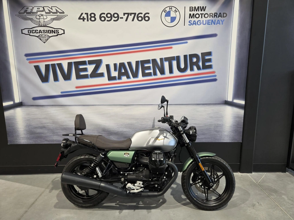 Moto Guzzi V7 Stone 2022 alt