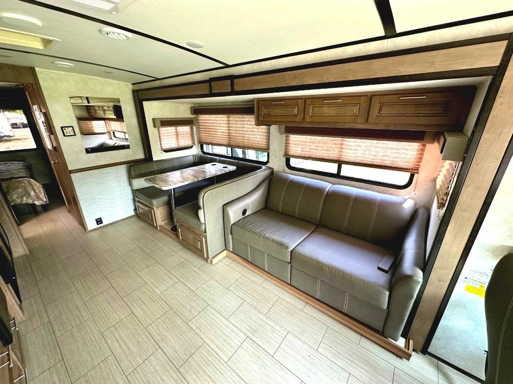 2019 Forest River Fr3 30ds alt