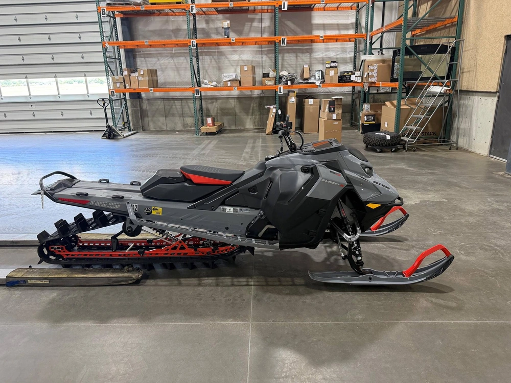 2026 Ski-doo Summit X 850 Turbo 165 10.25 alt