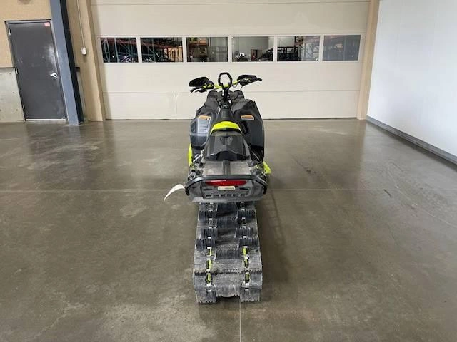 2023 Ski-doo Summit X W/ Expert Package 165 850 Turbo W/ 10.25" Screen alt