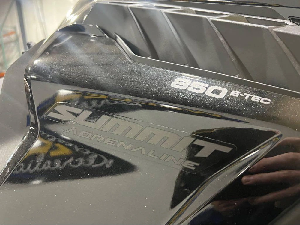 2026 Ski-doo Summit Adrenaline W/edge 154 850 Shot alt