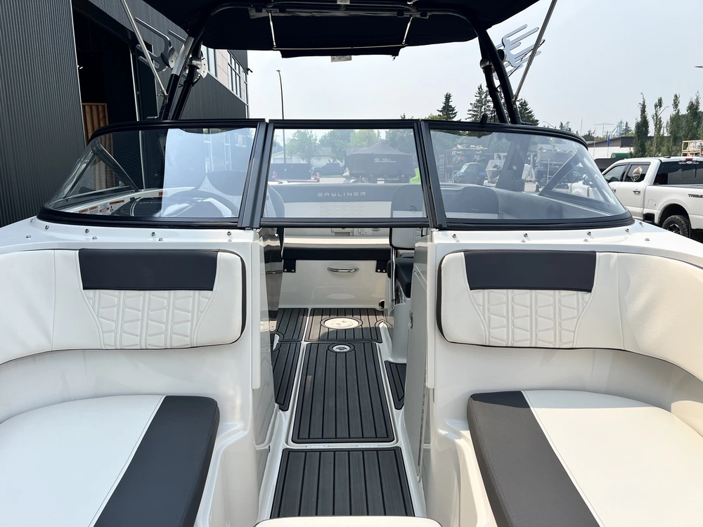 2022 Bayliner Bayliner Vr5 250 alt
