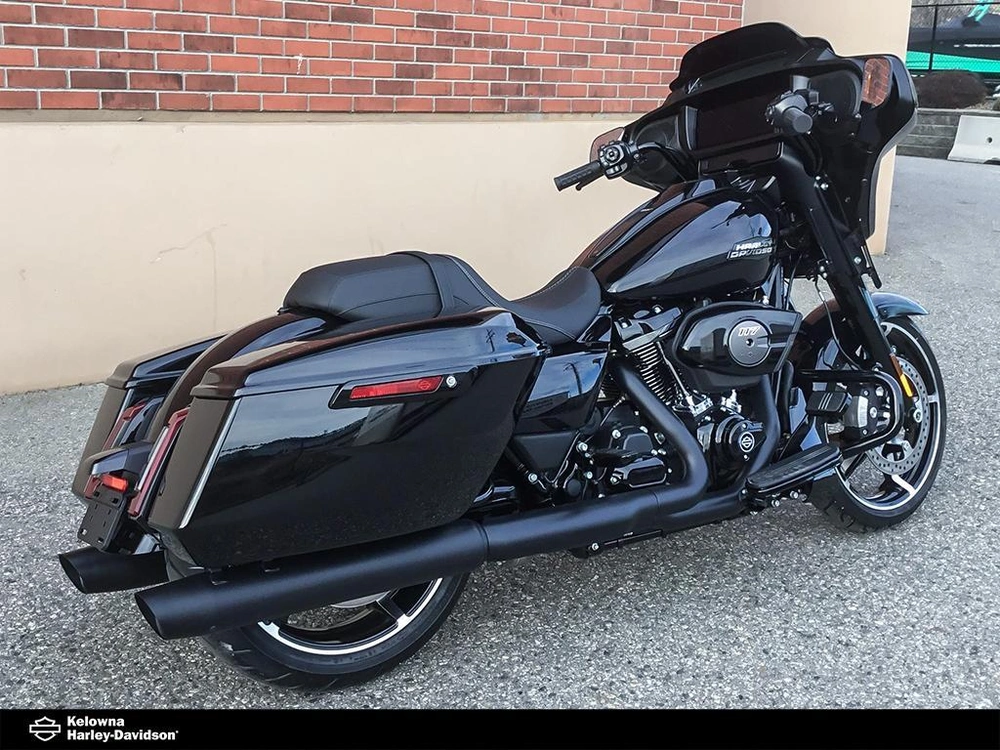 2026 Harley-davidson Flhx - Street Glide® alt