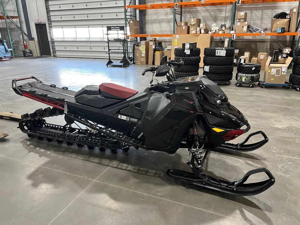 2024 Ski-doo Summit Expert Turbo 175" 10.25" Tfrc