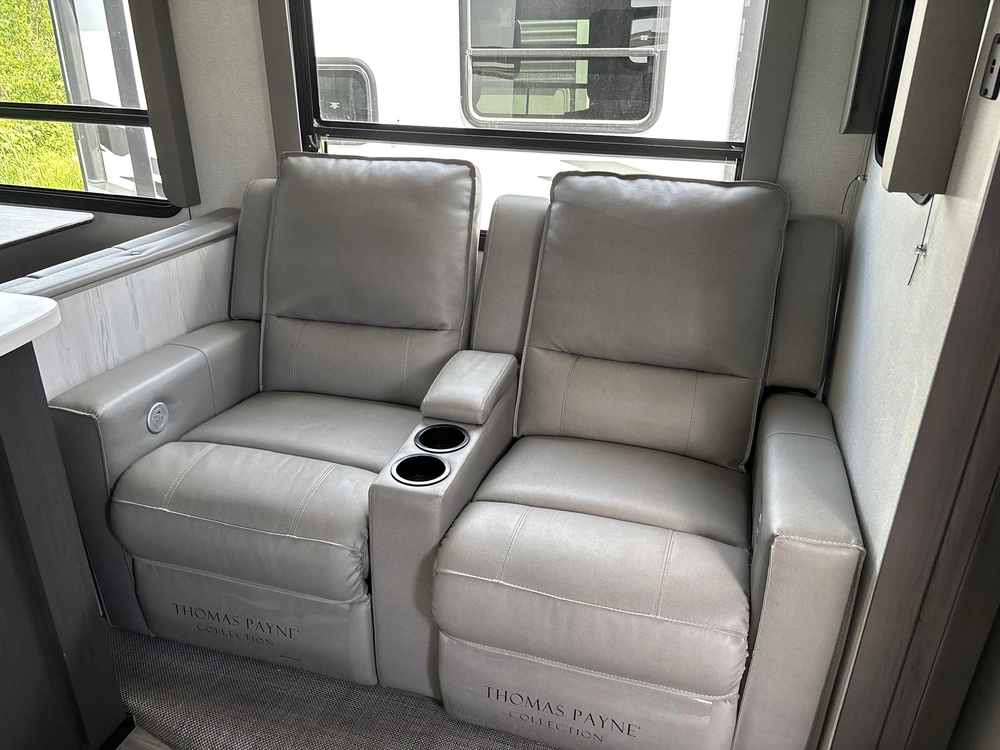 2021 Keystone Rv Sprinter 341bik alt