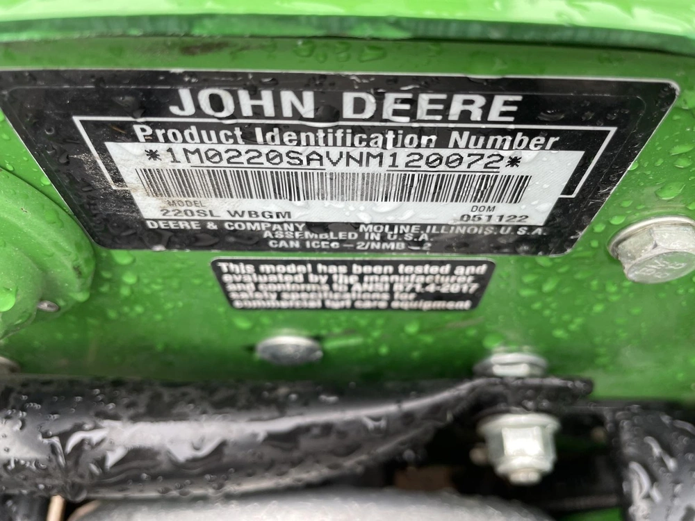 2022 John Deere 220sl alt