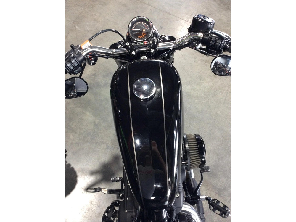 Harley-davidson Xl1200cx 2016 alt