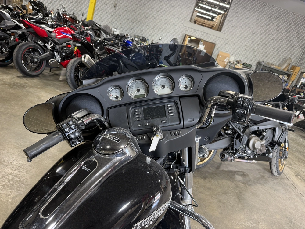 2014 Harley-davidson Flhx - Street Glide® alt