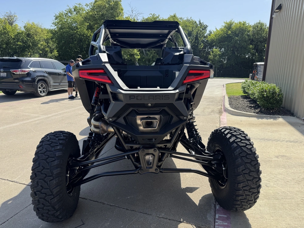 2026 Polaris Rzr Pro R 4 Ultimate alt