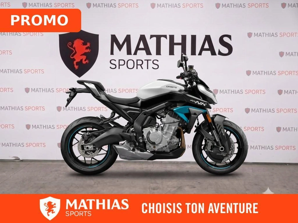 2026 Cfmoto 675nk alt