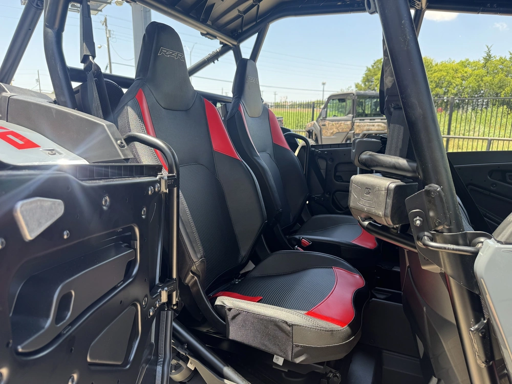 2026 Polaris Rzr Xp 4 1000 Ultimate alt