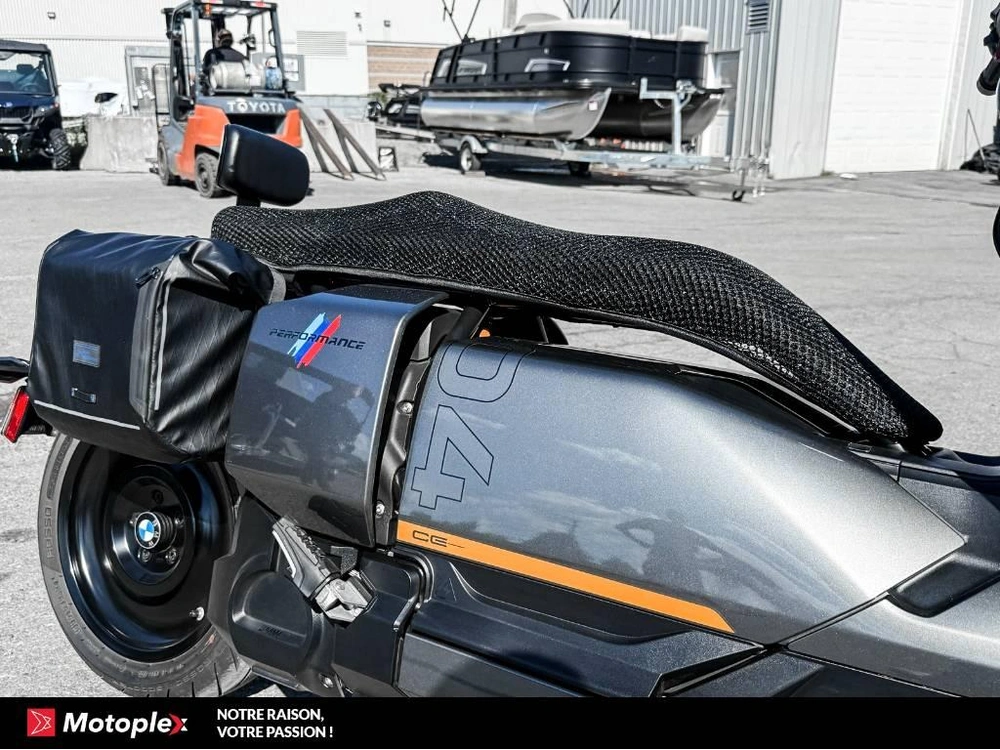Bmw Scooter Electrique Ce04 2023 alt