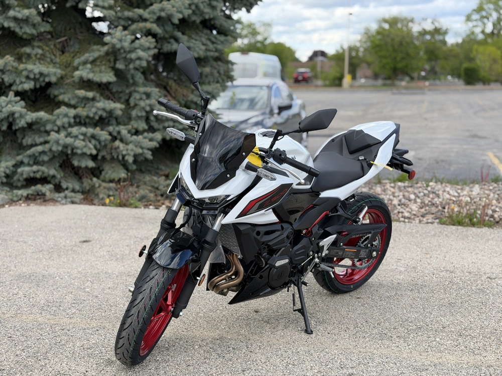 2026 Kawasaki Z500 Se Abs alt