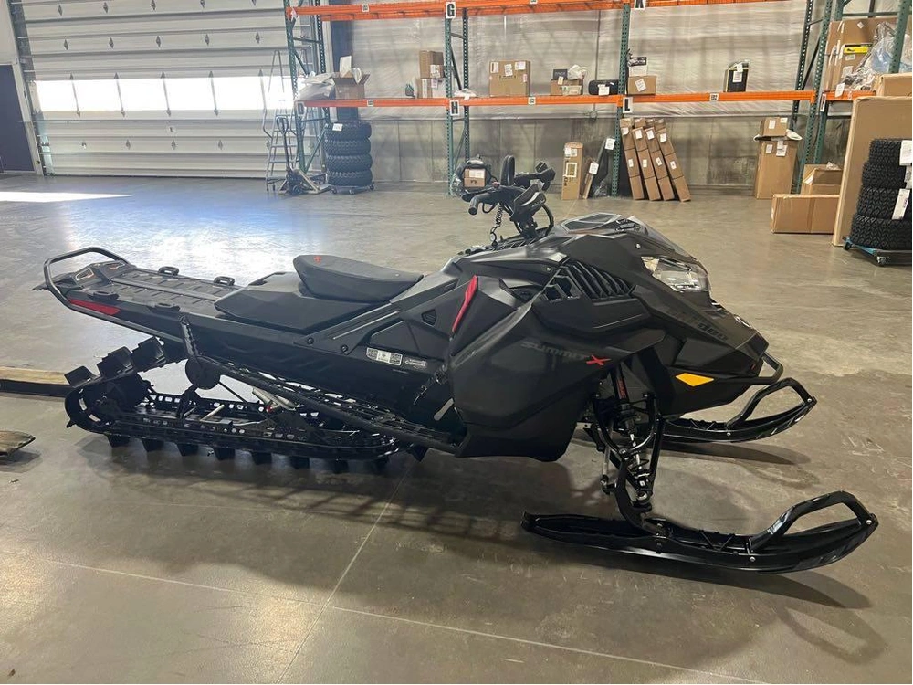 2022 Ski-doo Summit X W/ Expert Package 154 850 Turbo alt