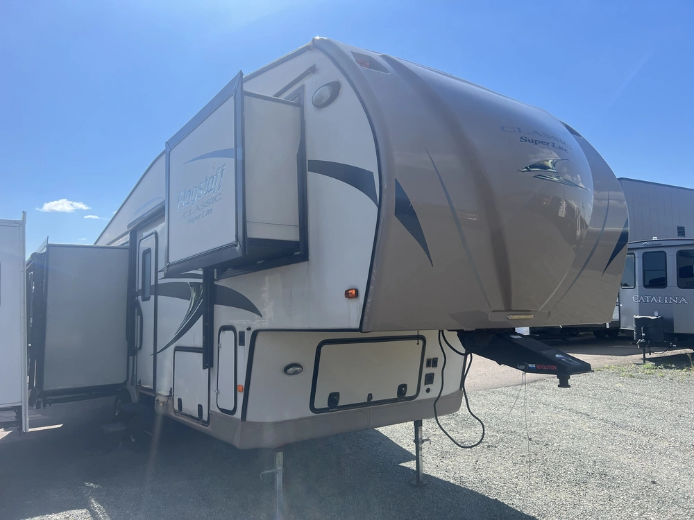 2015 Forest River Flagstaff 8528ikws alt