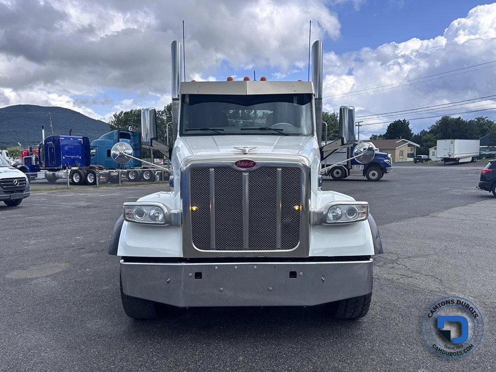 Peterbilt 567 2022 alt