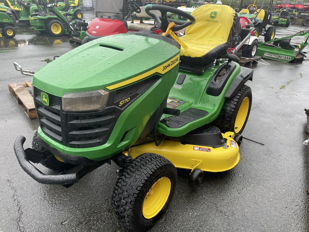 2021 John Deere S170 alt